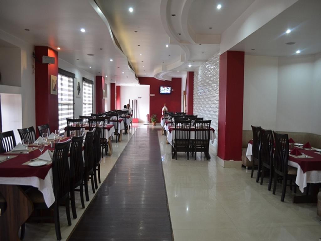 Hotel Rajdhani Regency 古瓦哈提 外观 照片