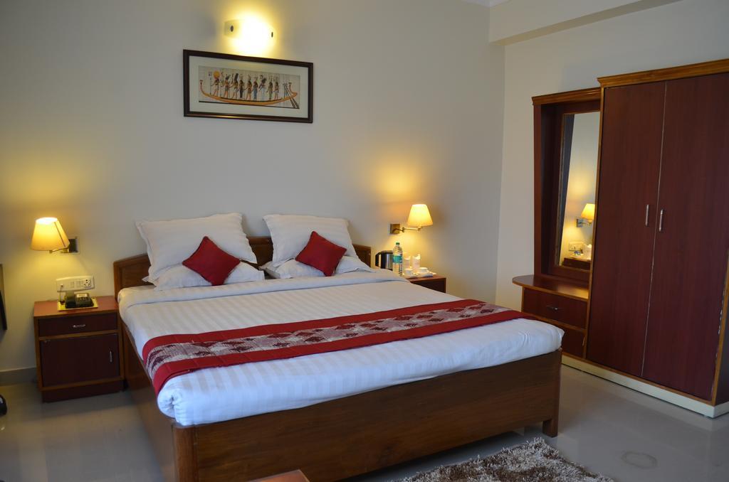 Hotel Rajdhani Regency 古瓦哈提 客房 照片
