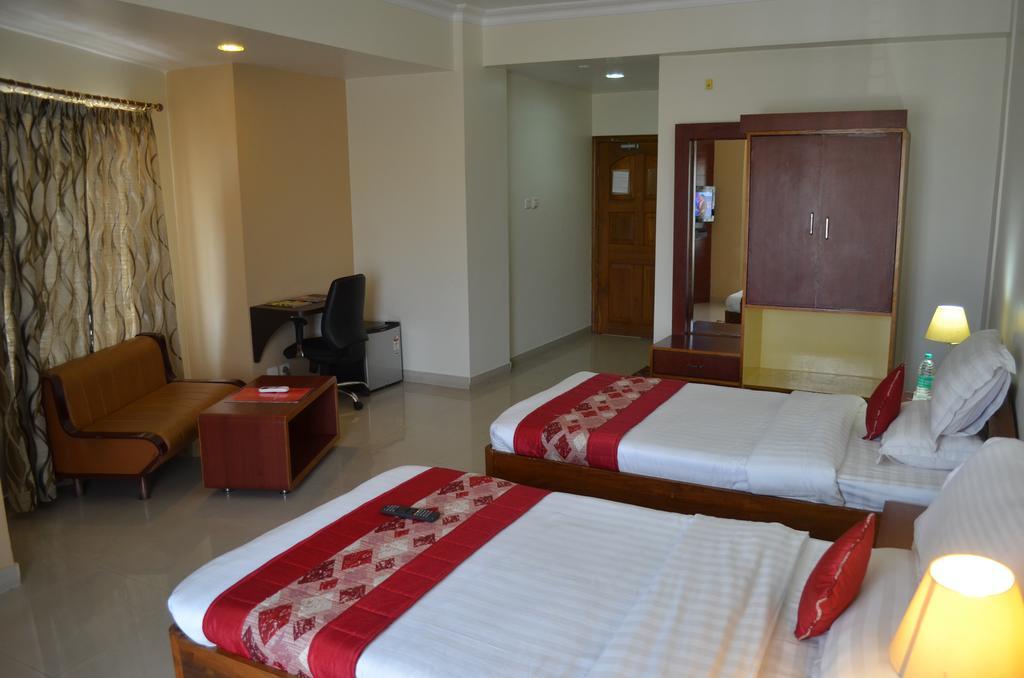 Hotel Rajdhani Regency 古瓦哈提 客房 照片